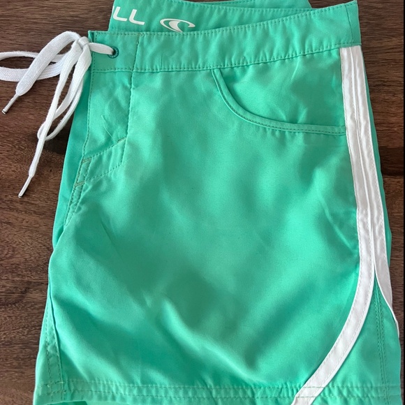 O'Neill Board Shorts Juniors Size 5 - EUC - Picture 3 of 4